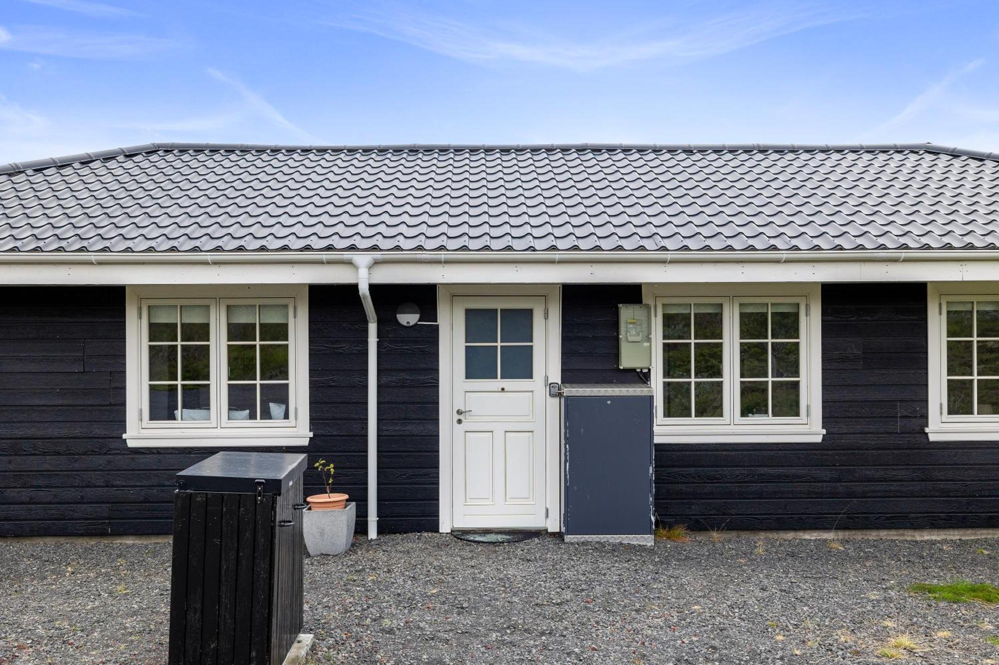 Venture Vacations-Golden Circle Hot Tub Cabin Selfoss Exterior photo